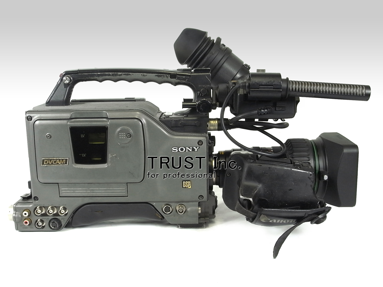 DSR-300 / DVCAM Camcorder【中古放送用・業務用 映像機器・音響機器の